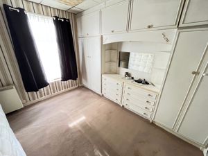 Photo 5- click for photo gallery